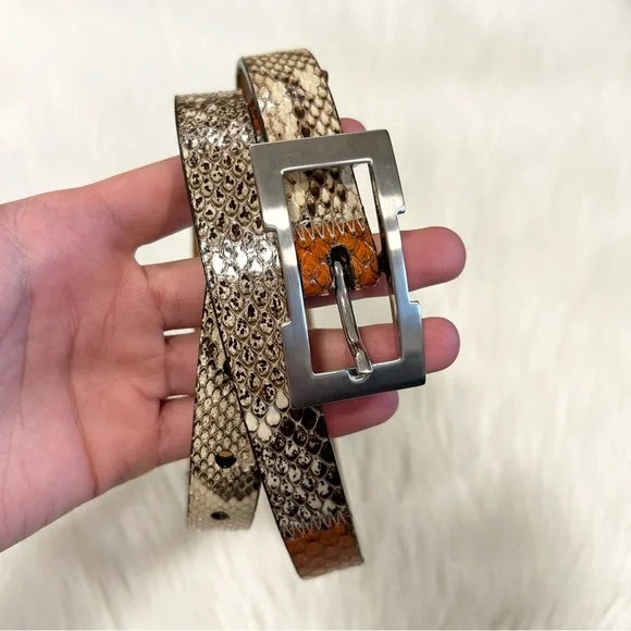 Vintage Saks Fifth Avenue Snakeskin Genuine Leather Belt Size Medium - Picture 1 of 5